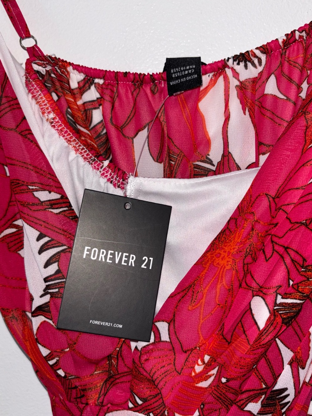 Forever 21 Women’s Red Floral Maxi Dress - Sleeveless V-Neck - Picture 4 of 8